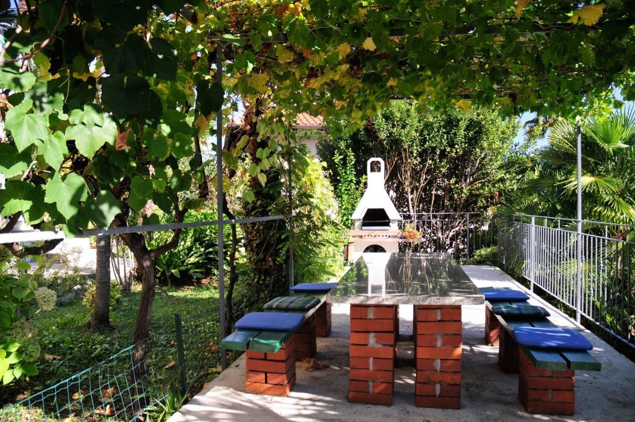Apartments Villa Zara Lovran Luaran gambar