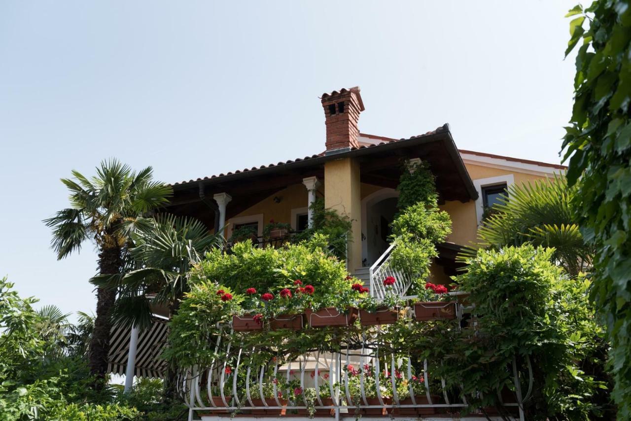 Apartments Villa Zara Lovran Luaran gambar
